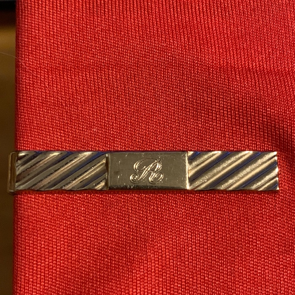 Vintage gold colored tie clip
